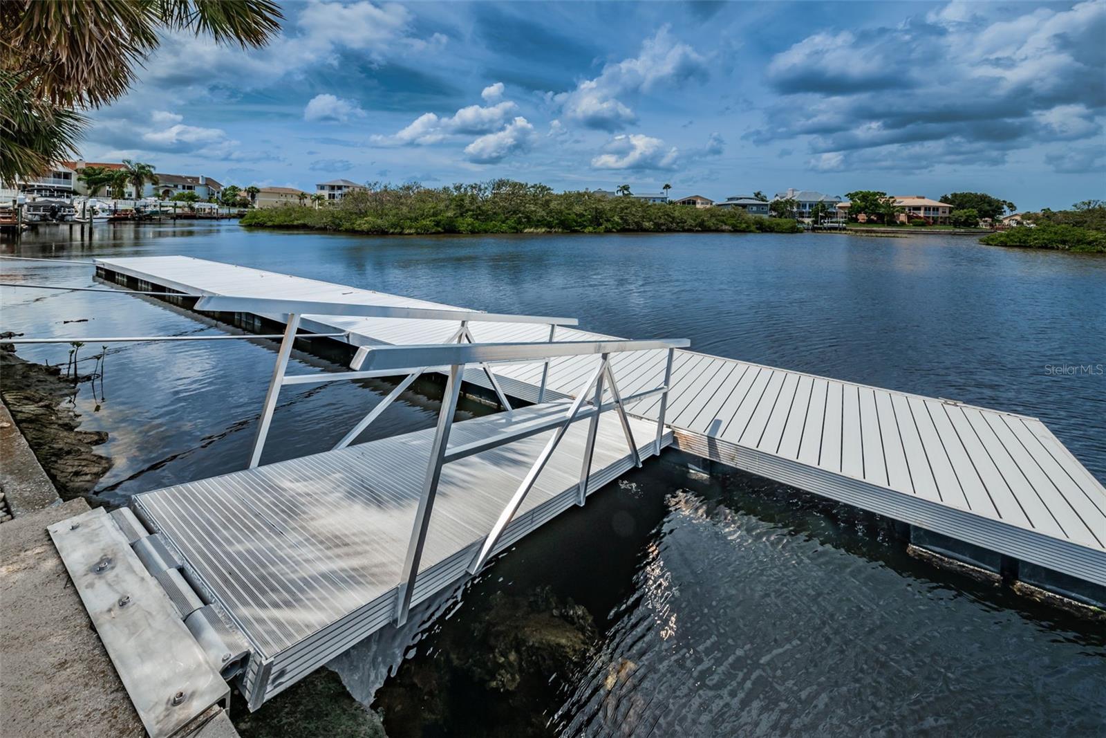 SEA COLONY AT GULF LANDINGS - Land
