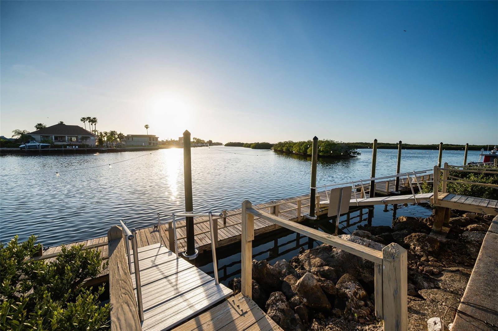 SEA COLONY AT GULF LANDINGS - Land