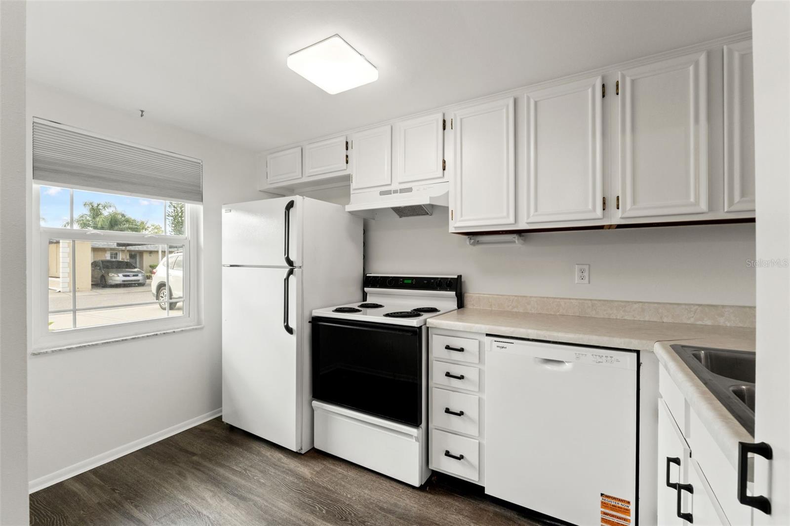 3422 TROPHY BOULEVARD