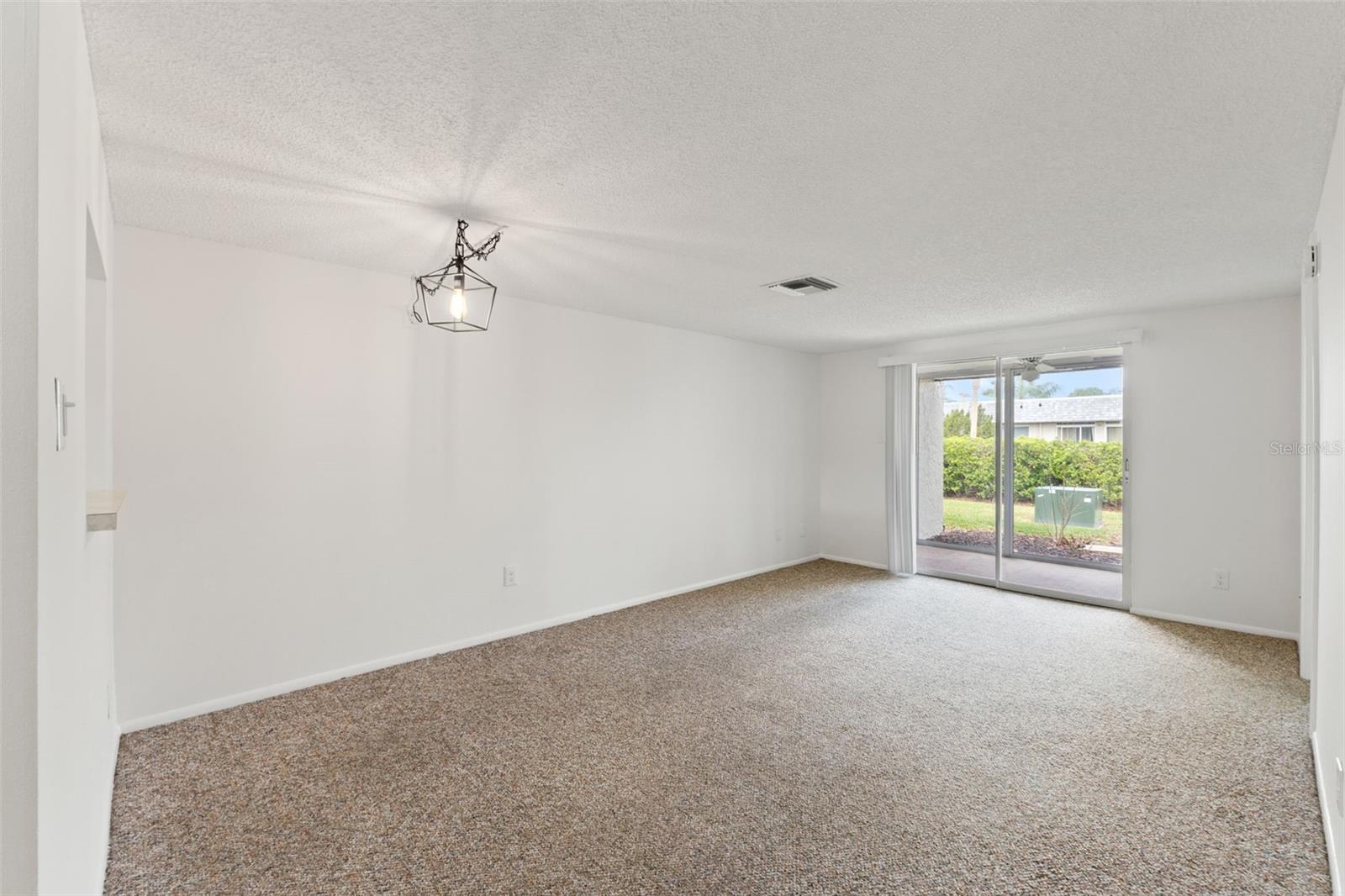 3422 TROPHY BOULEVARD