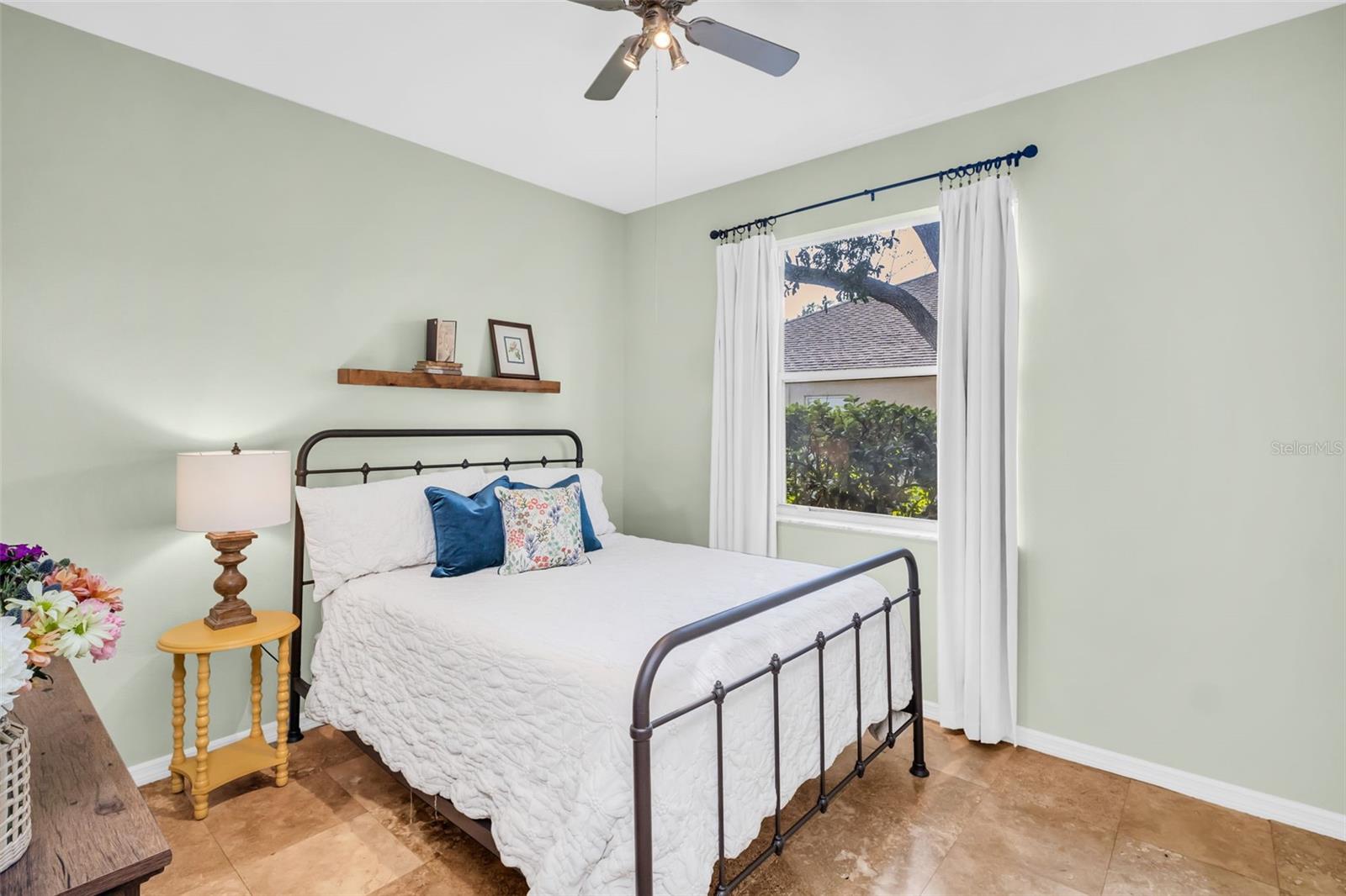 HIGHGATE - Residential