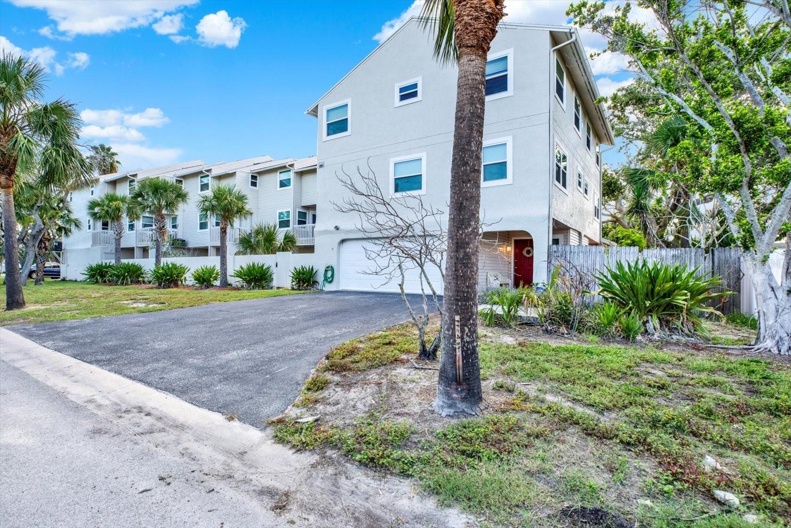 HEATHER SANDS CONDO - Residential