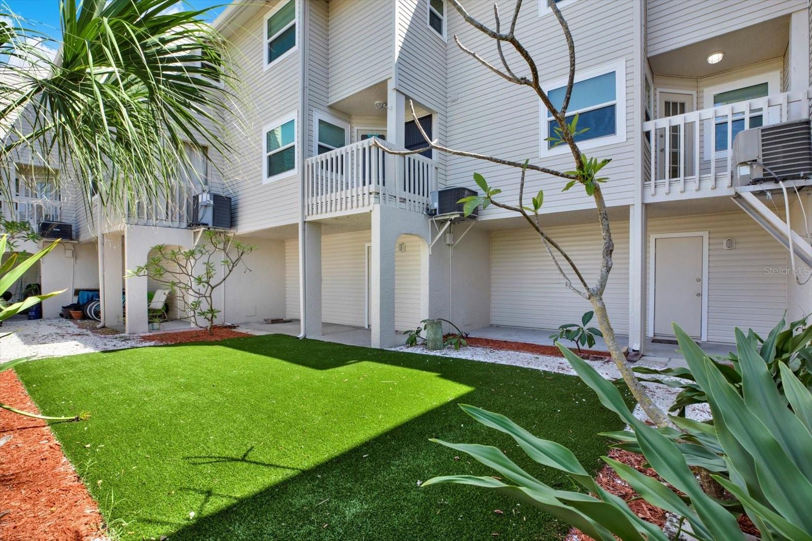 HEATHER SANDS CONDO - Residential