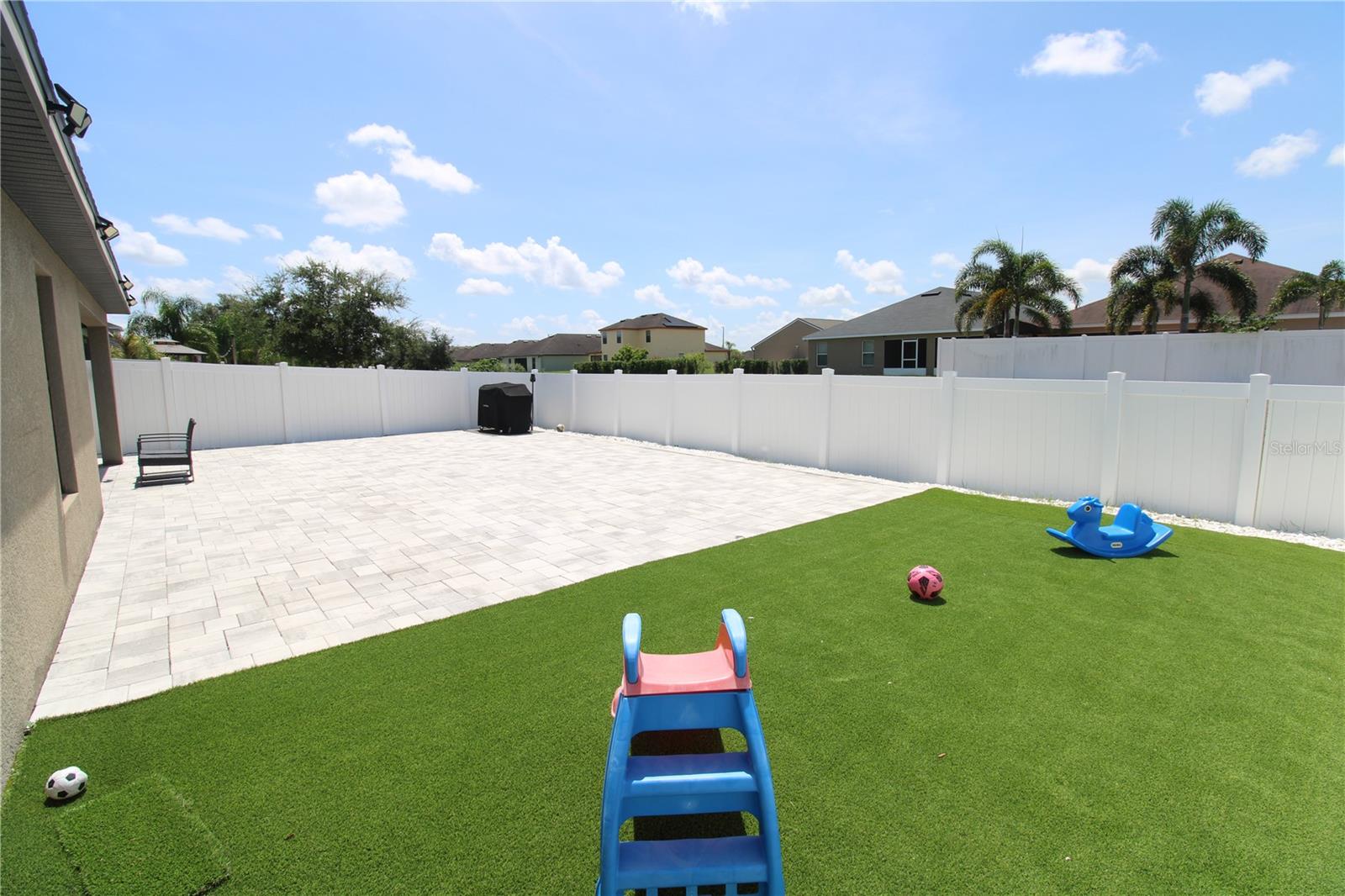 HIGHLAND MDWS PH 2B - Residential Lease