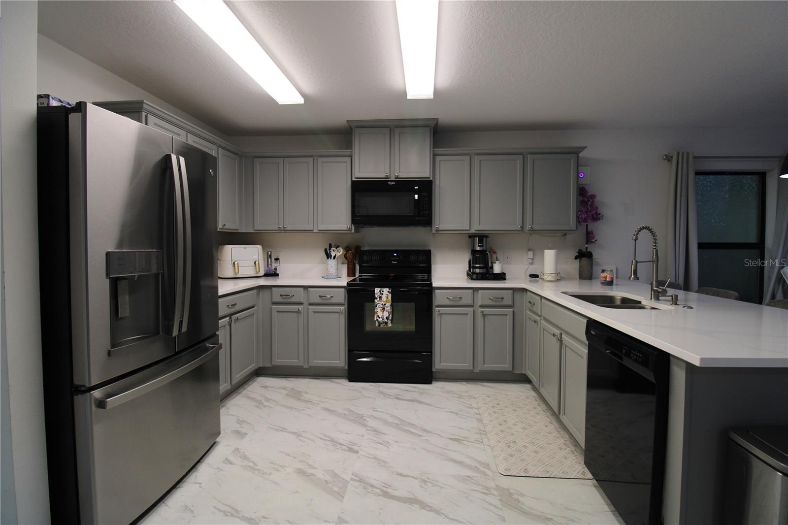 HIGHLAND MDWS PH 2B - Residential Lease