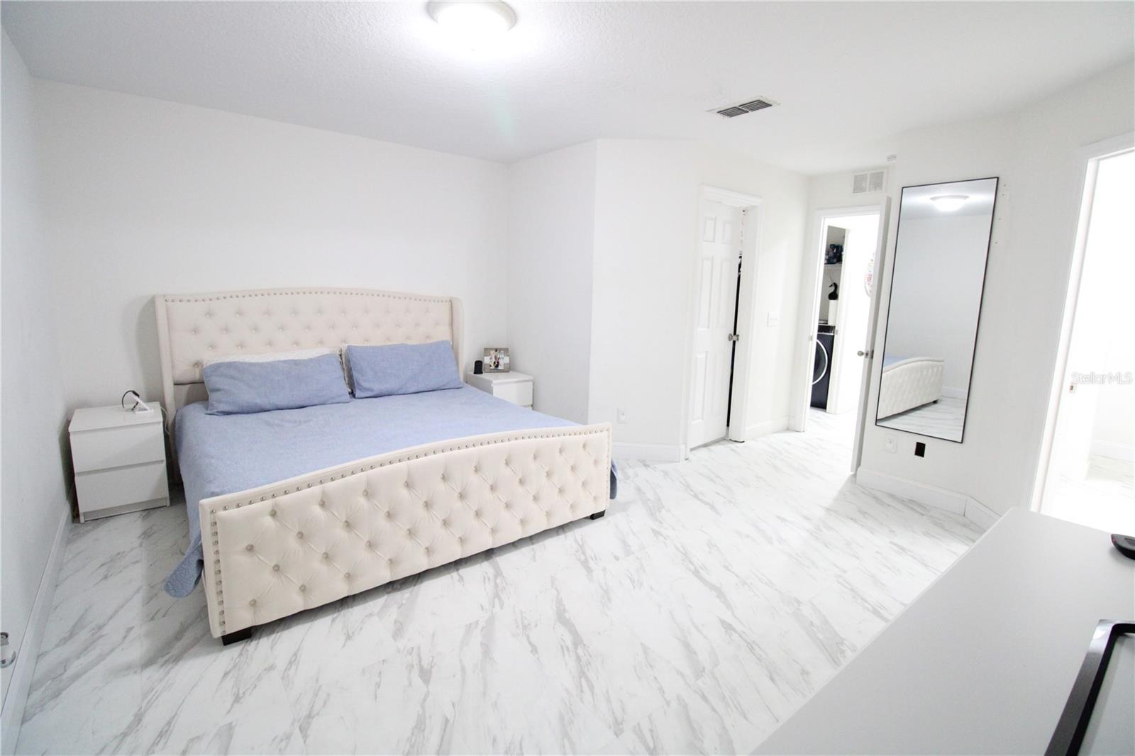 HIGHLAND MDWS PH 2B - Residential Lease