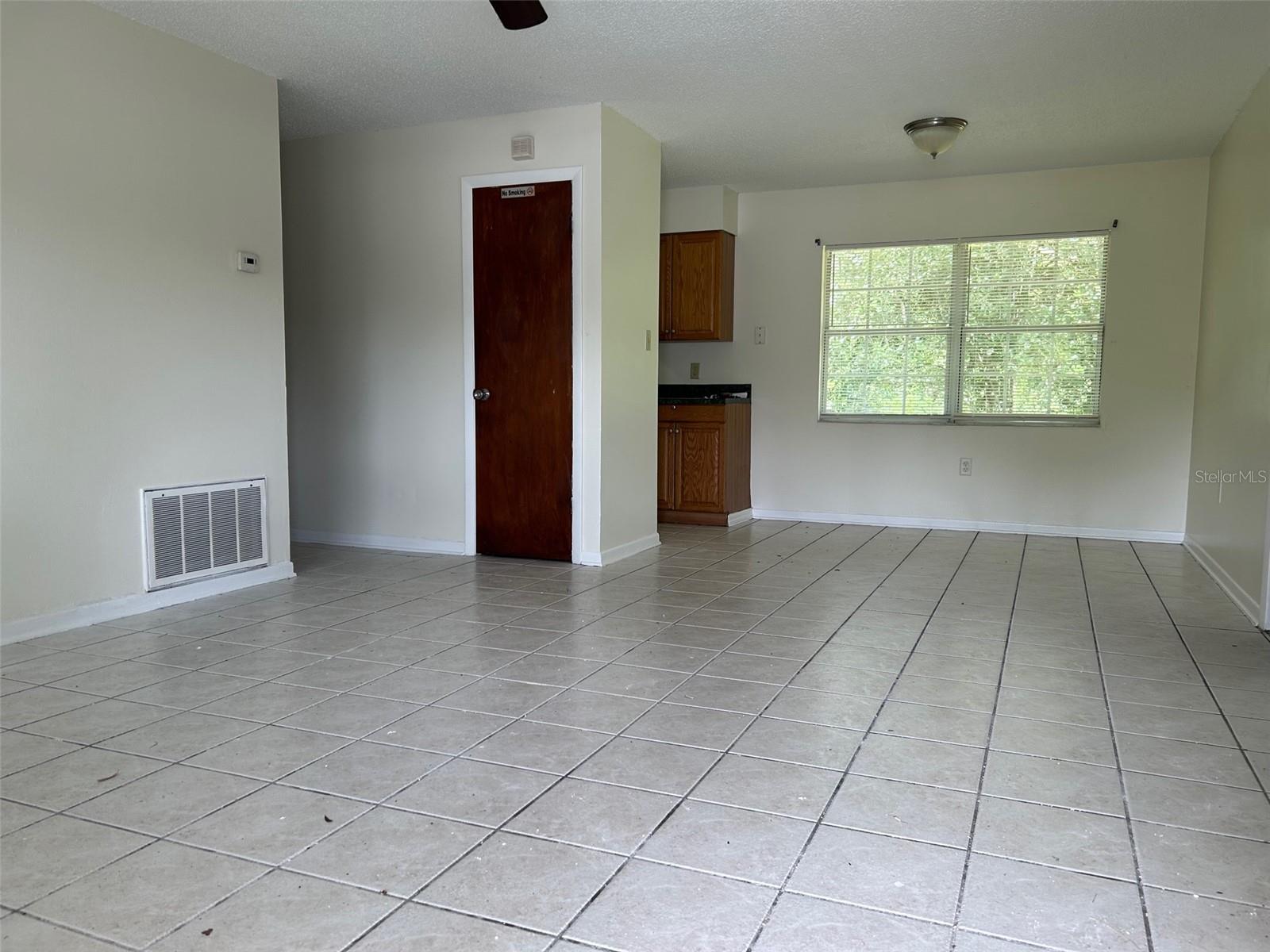 EUSTIS GLOVER - Residential