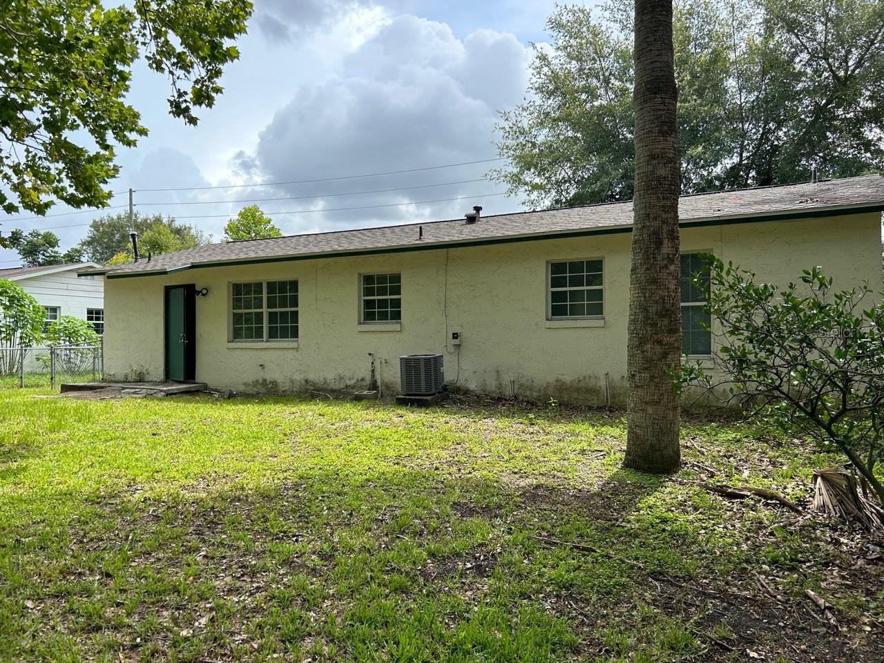 EUSTIS GLOVER - Residential