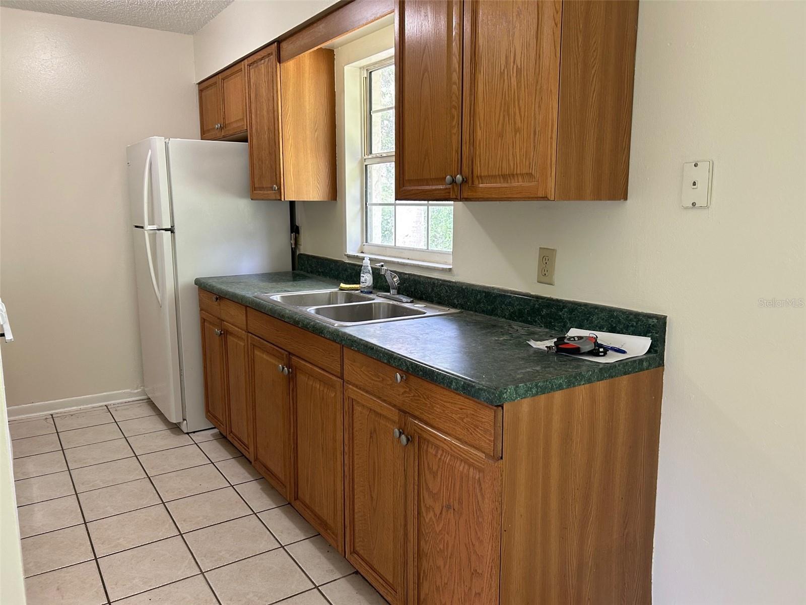 EUSTIS GLOVER - Residential