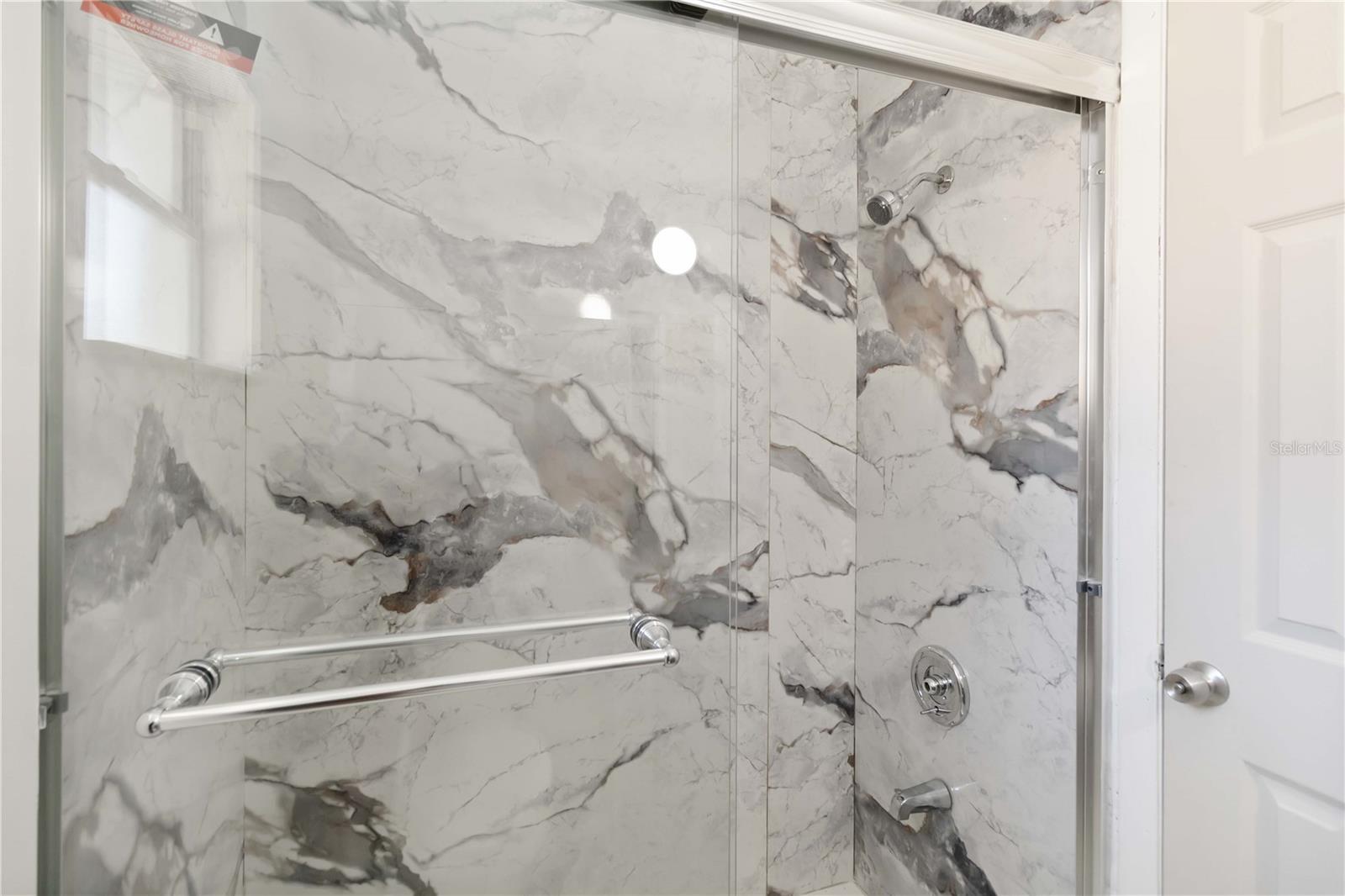 LENA VISTA SUB - Residential