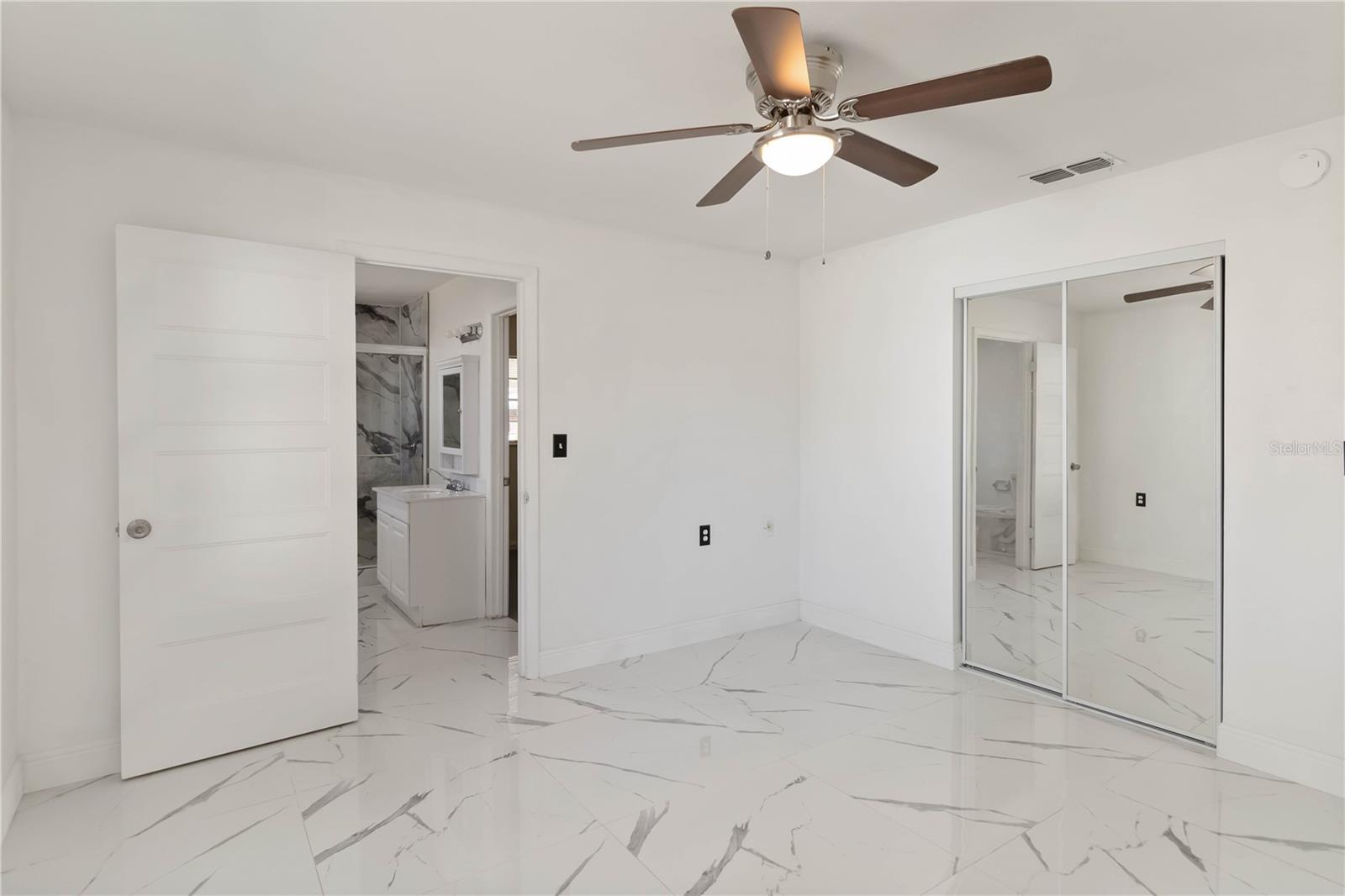 LENA VISTA SUB - Residential