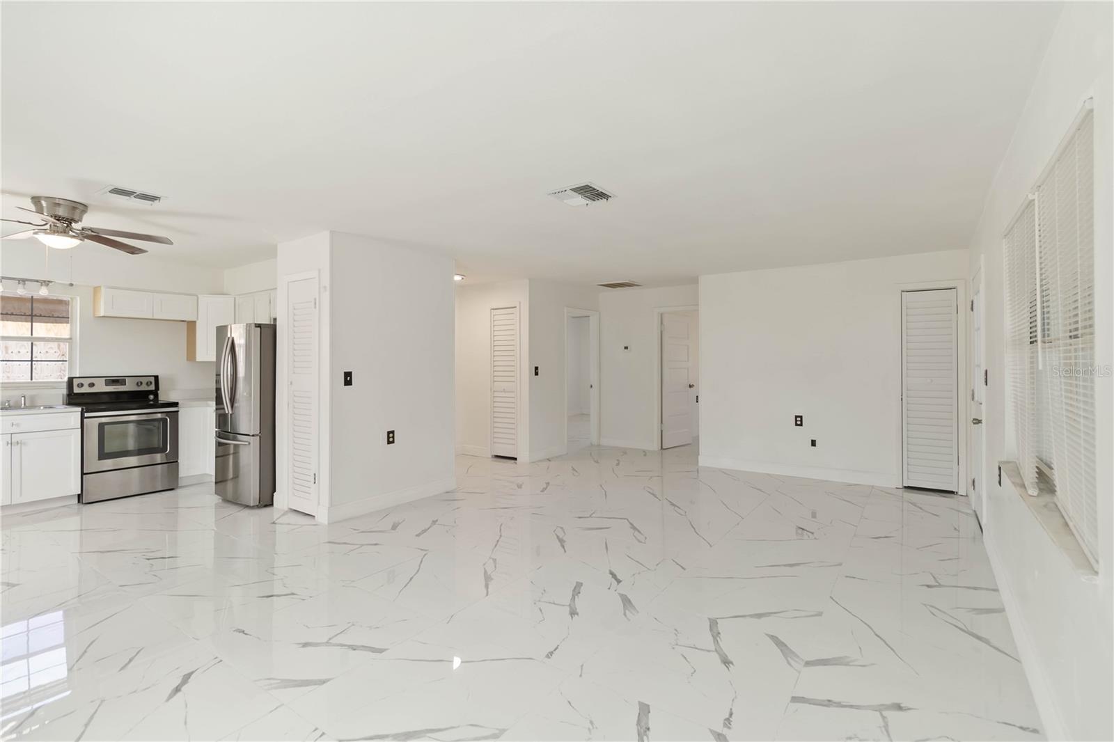 LENA VISTA SUB - Residential