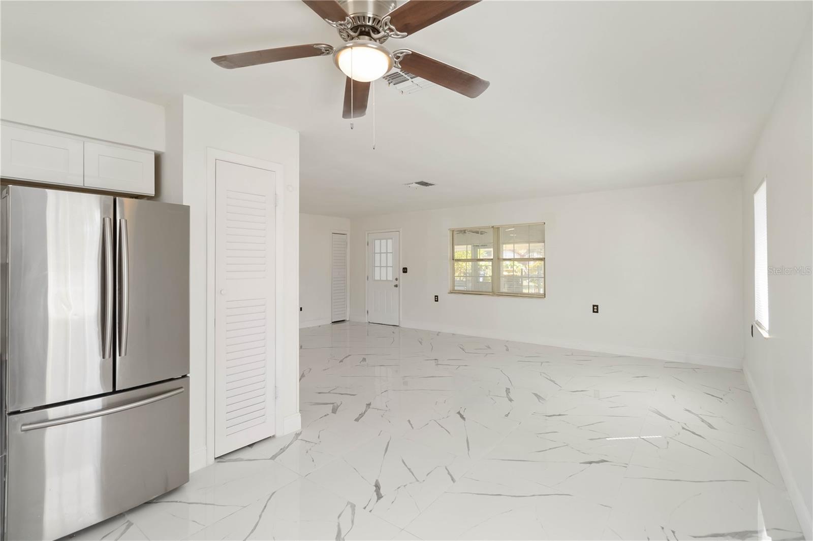 LENA VISTA SUB - Residential