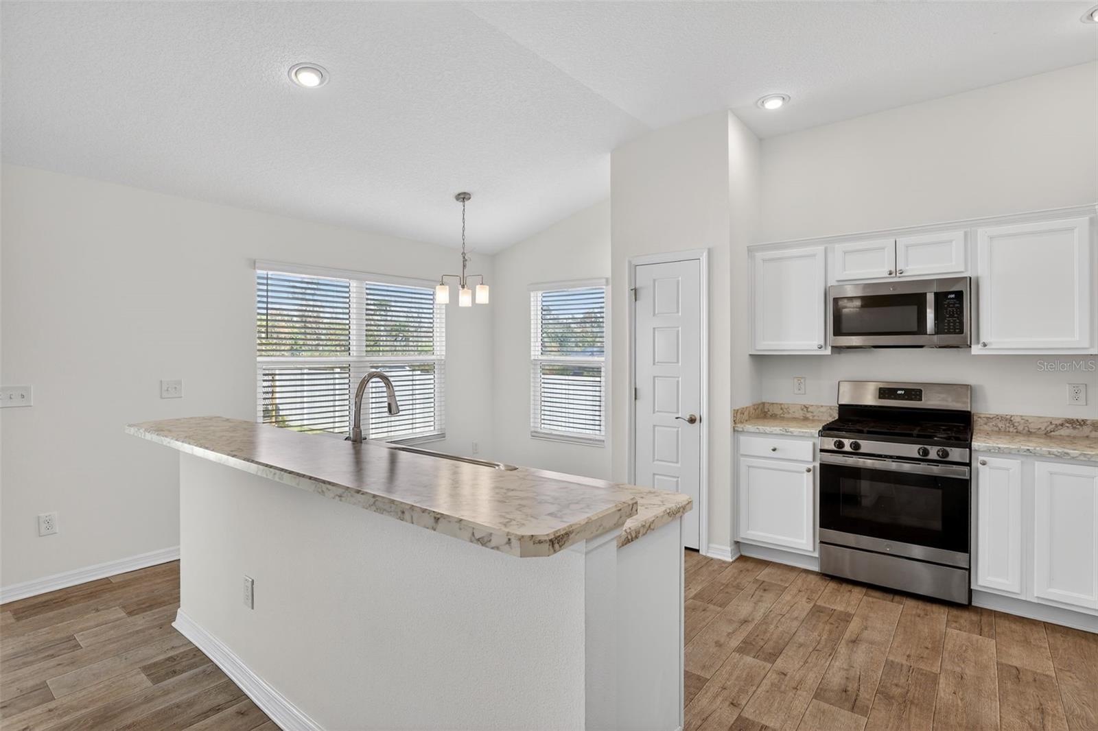 VILLAGES/SOUTHERN OAKS UN #59 - Residential