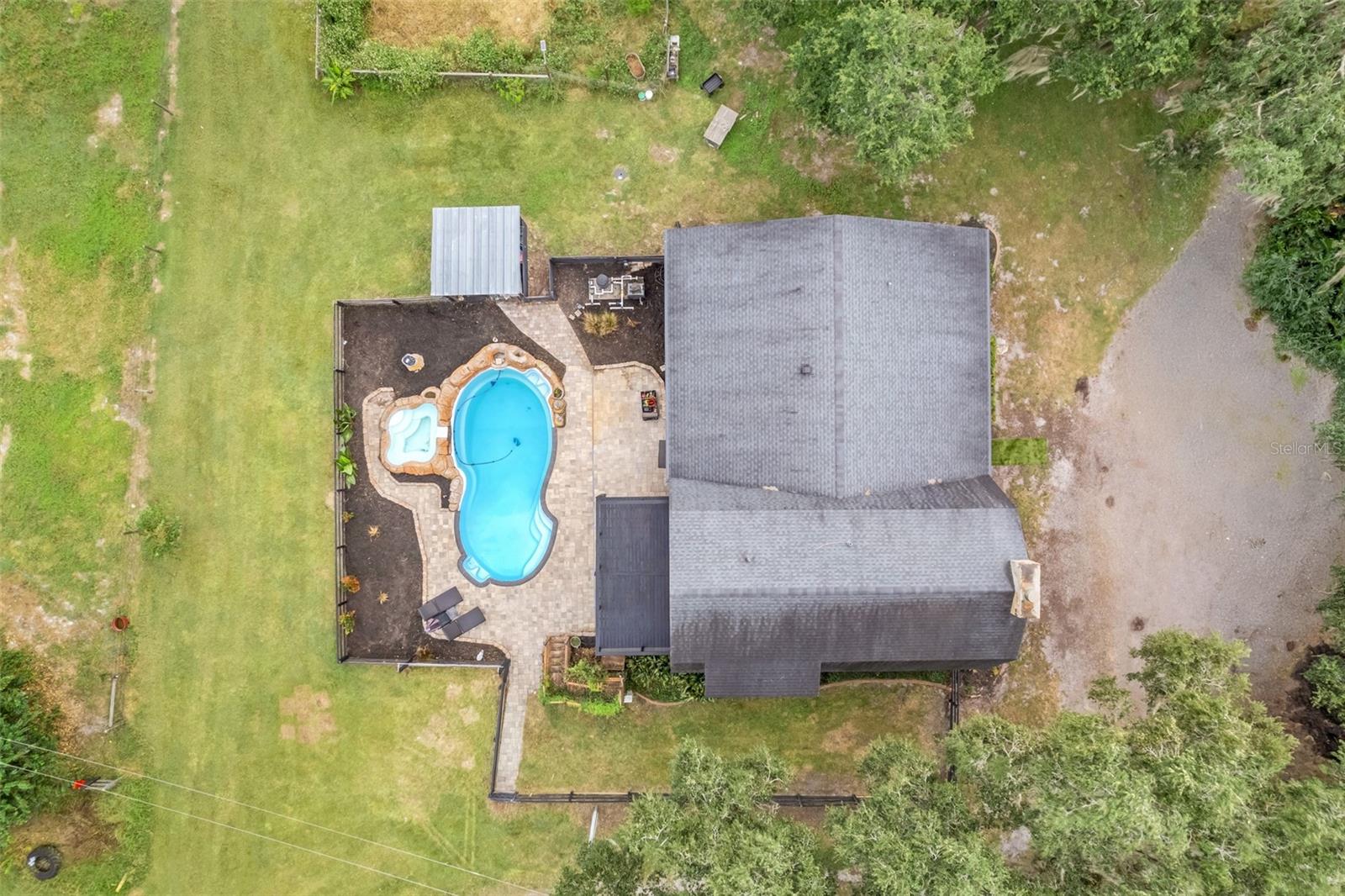 HAMMOCK POND AREA - Residential