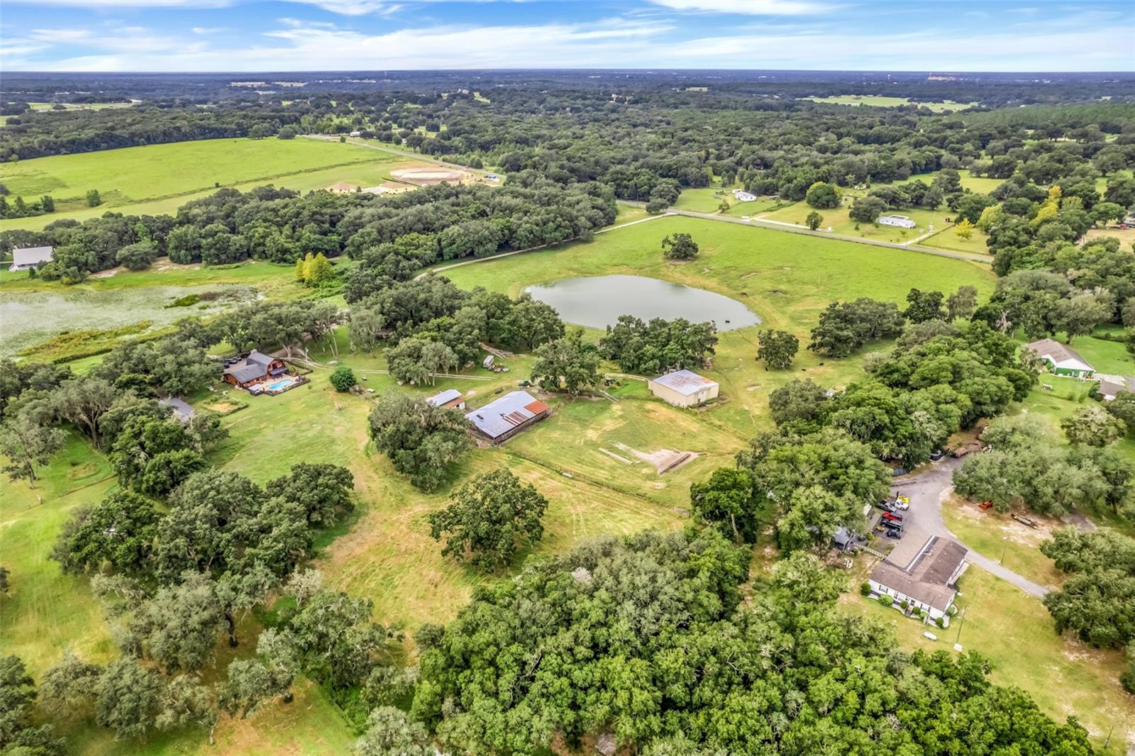 HAMMOCK POND AREA - Residential