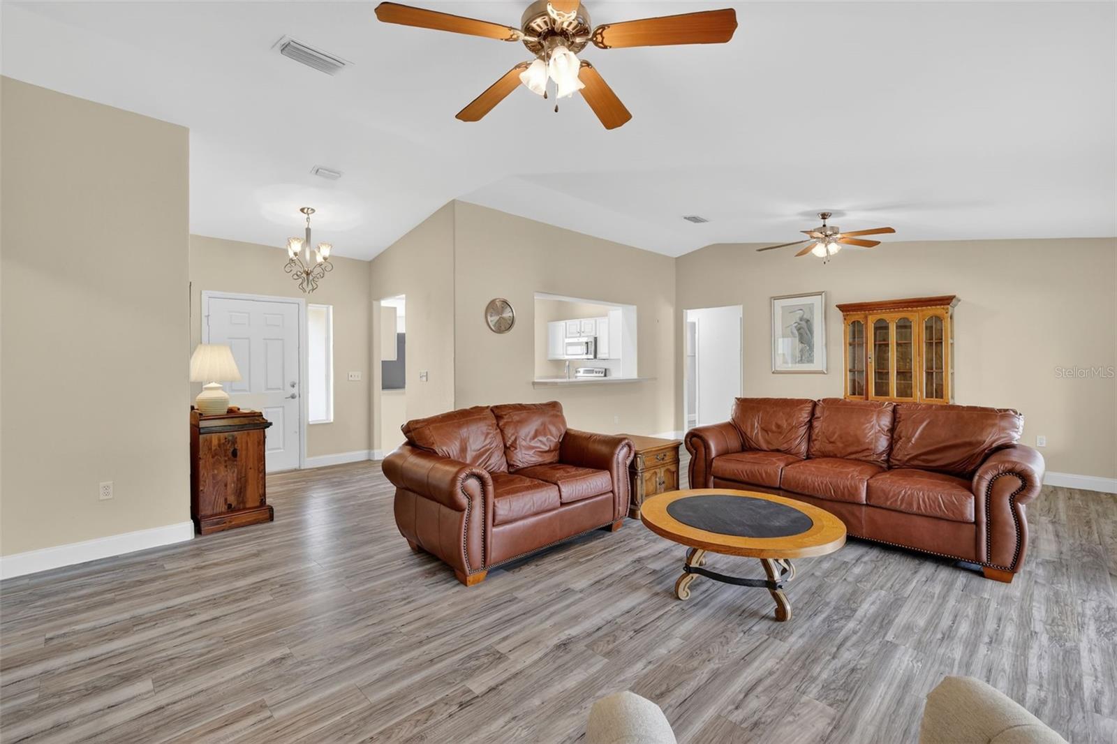 SPRUCE CREEK COUNTRY CLUB CANDLESTONE 02 - Residential