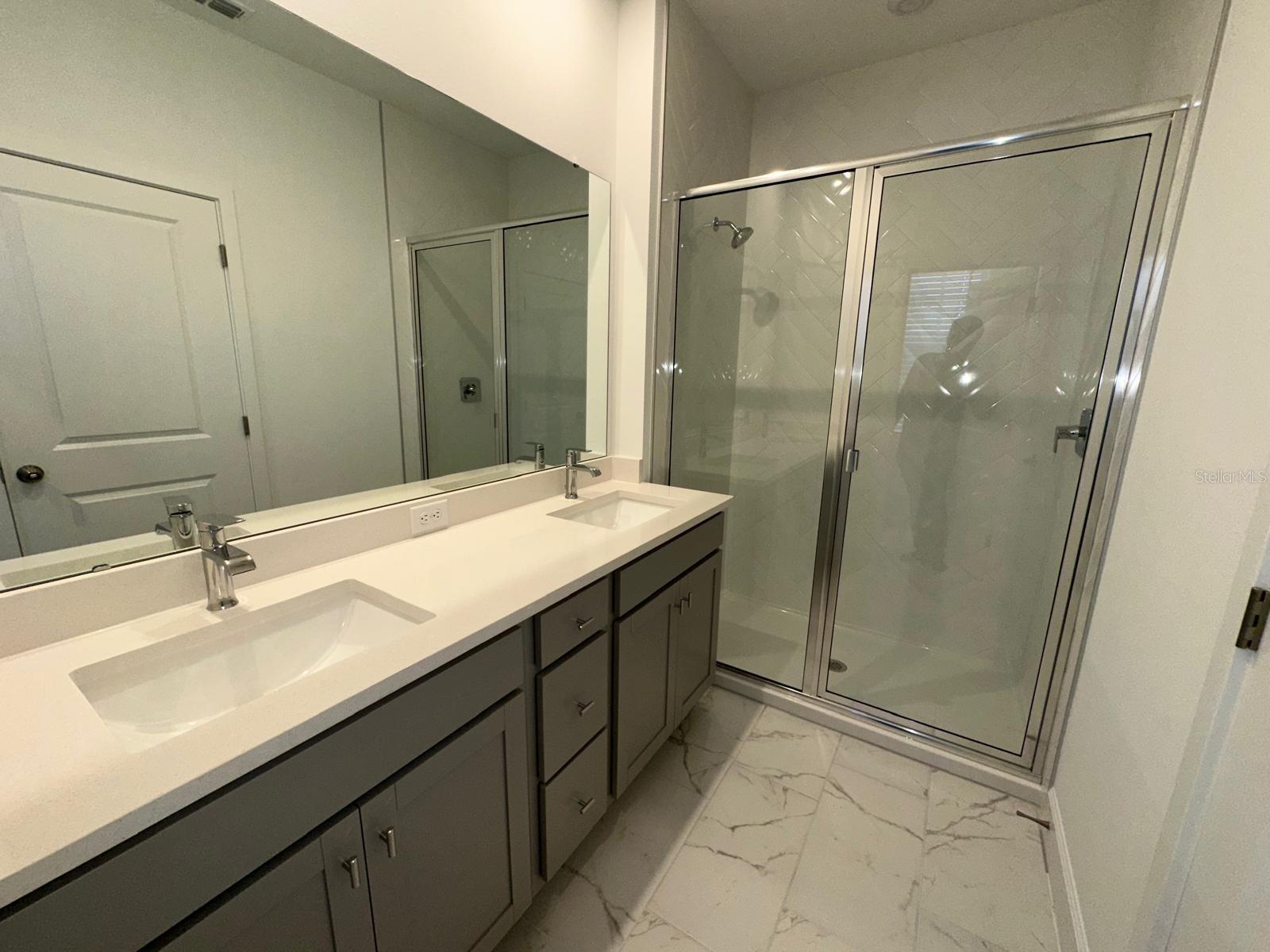 CELEBRATION ISLAND VILLAGE - Residential Lease