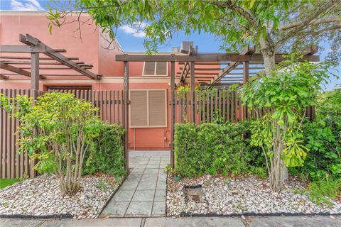 Photo of 1490 Laguna Lane, Pembroke Pines, FL 33026 (MLS # O6399685)