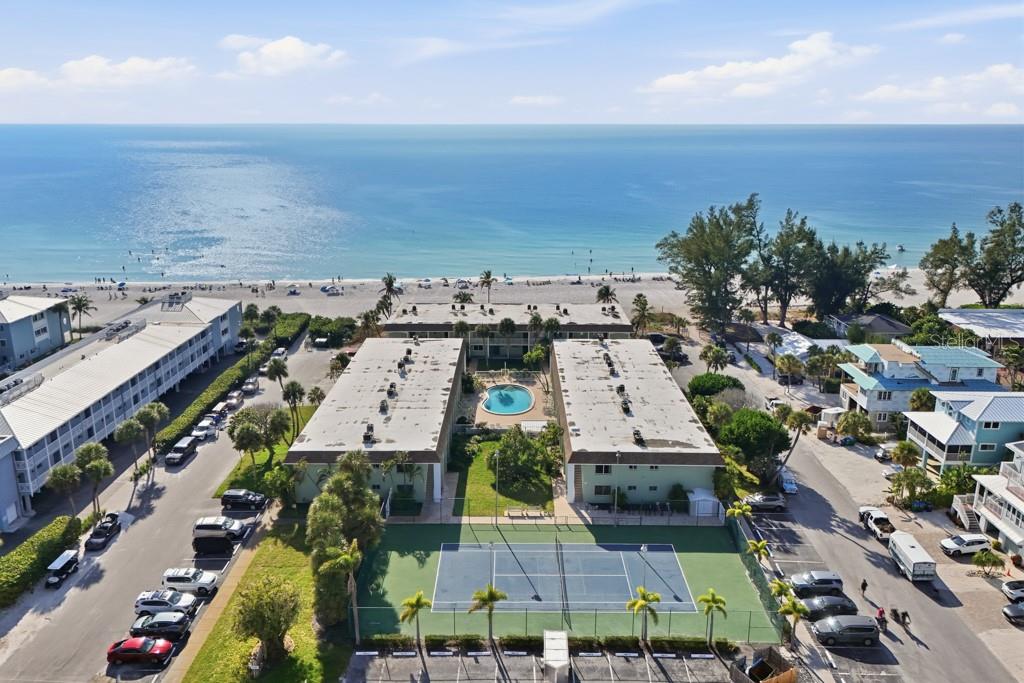 NAUTILUS OF HOLMES BEACH - Residential