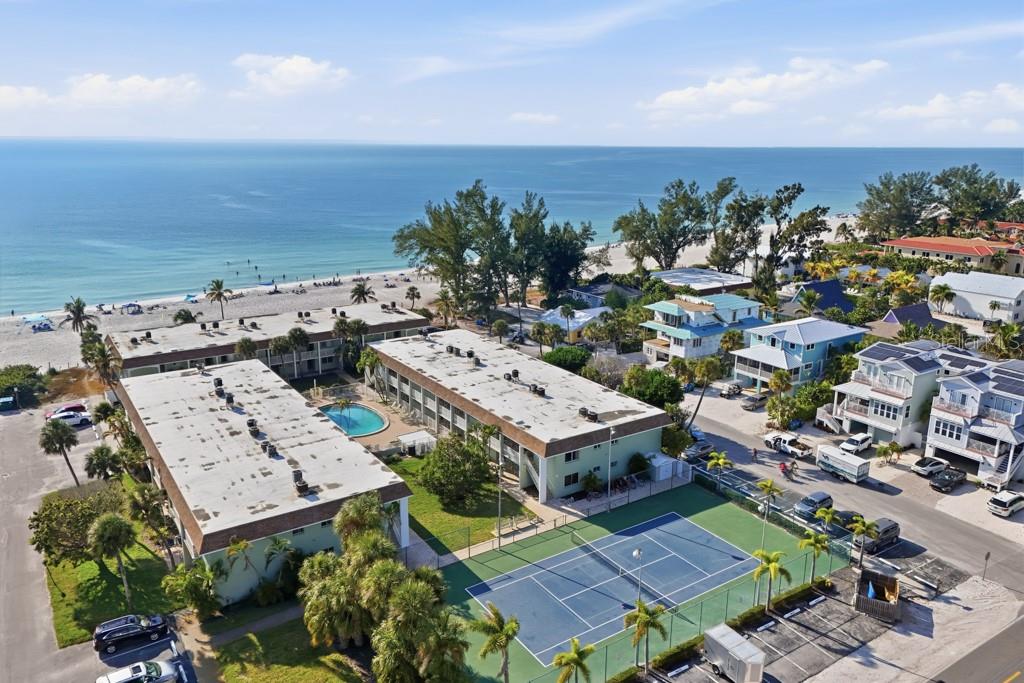 NAUTILUS OF HOLMES BEACH - Residential