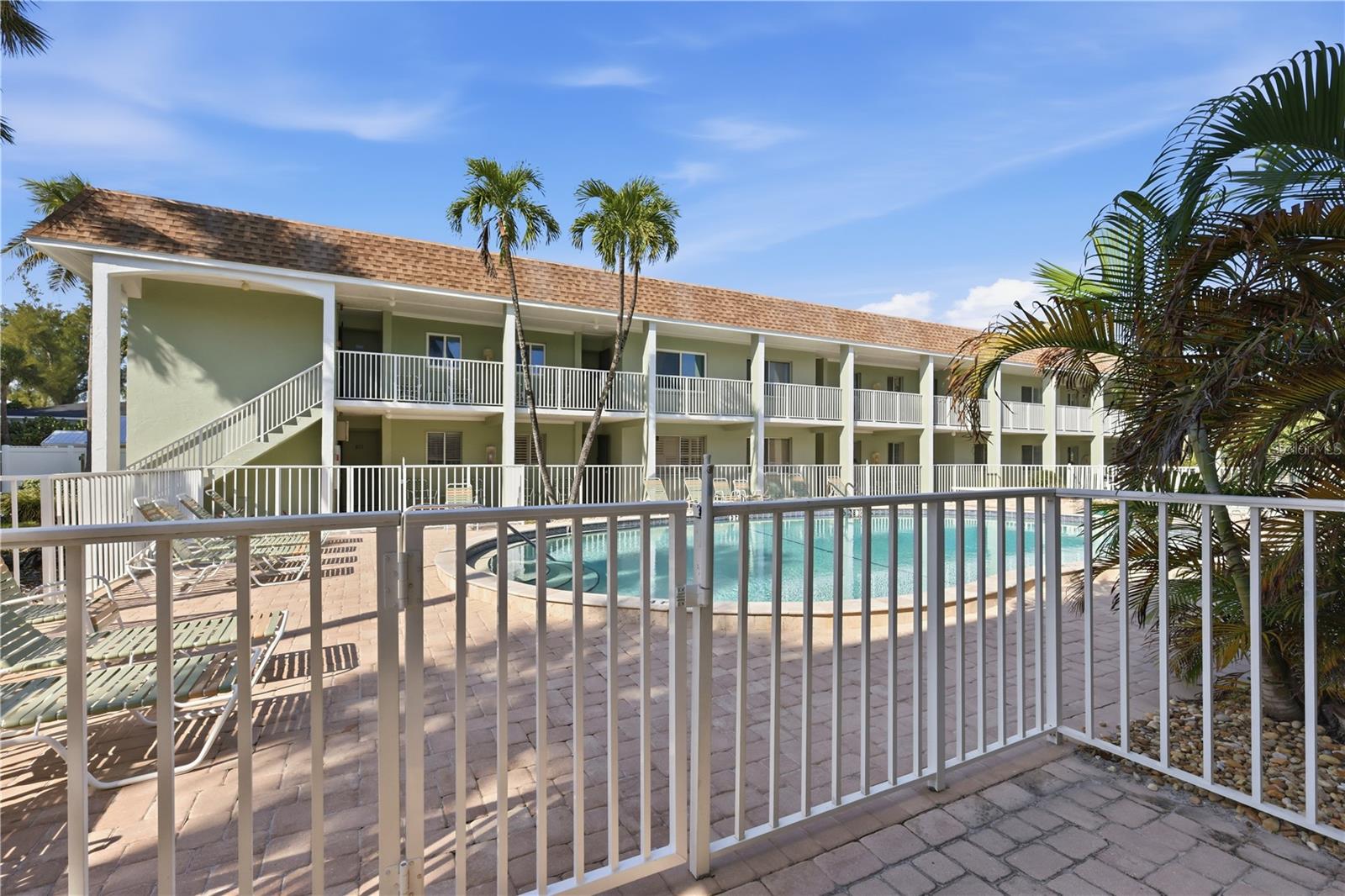 NAUTILUS OF HOLMES BEACH - Residential