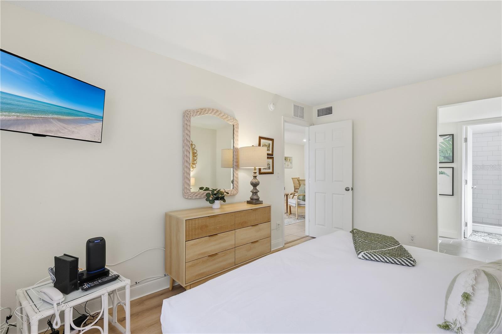 NAUTILUS OF HOLMES BEACH - Residential