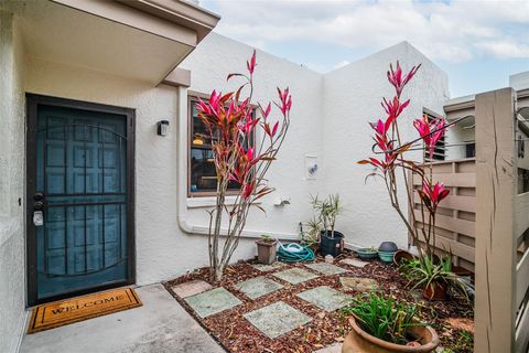 Photo of 509 Lakeside Drive #509, Bradenton, FL 34210 (MLS # A4684601)