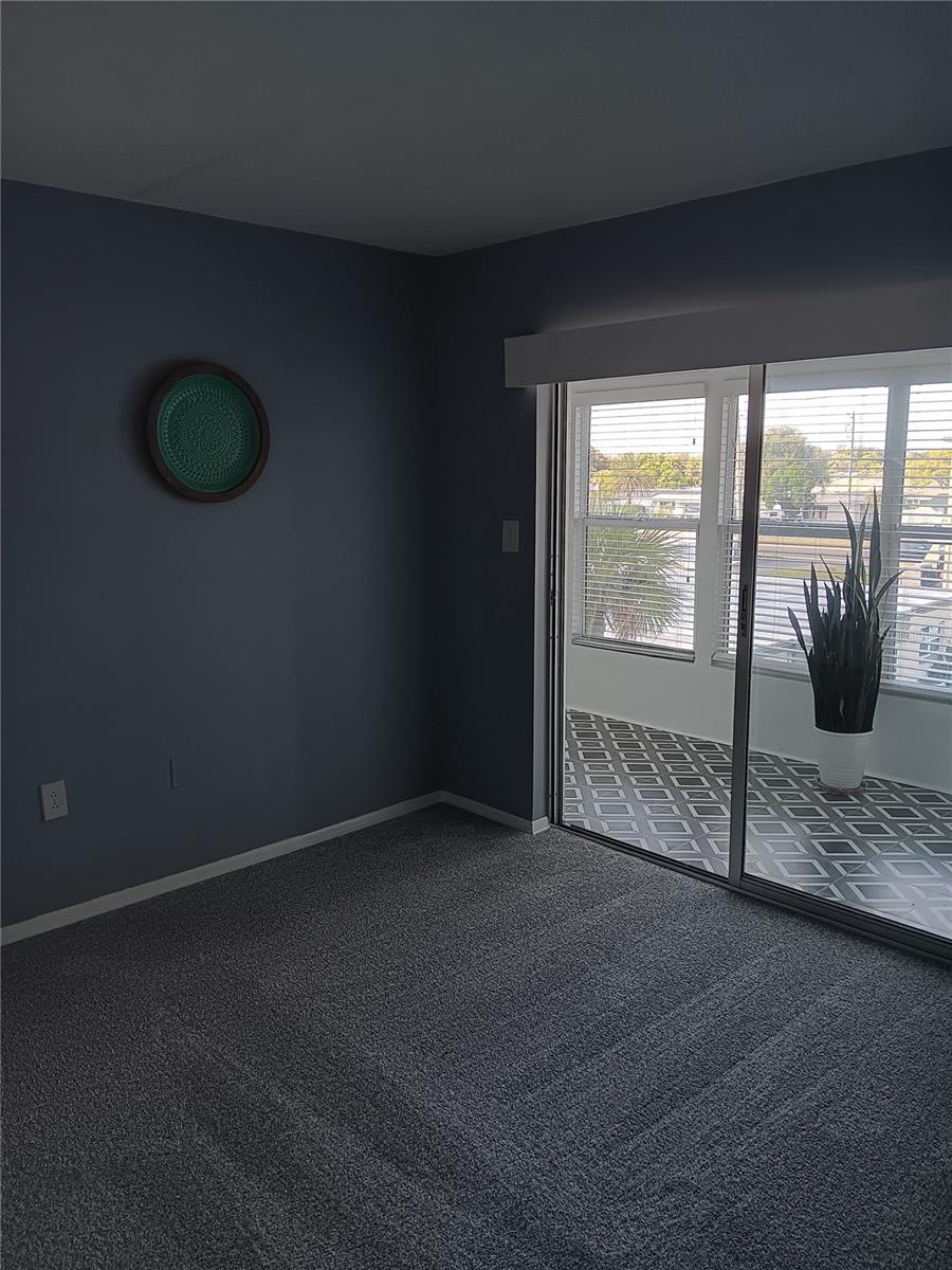 SEMINOLE SQUARE APTS II CONDO - Residential