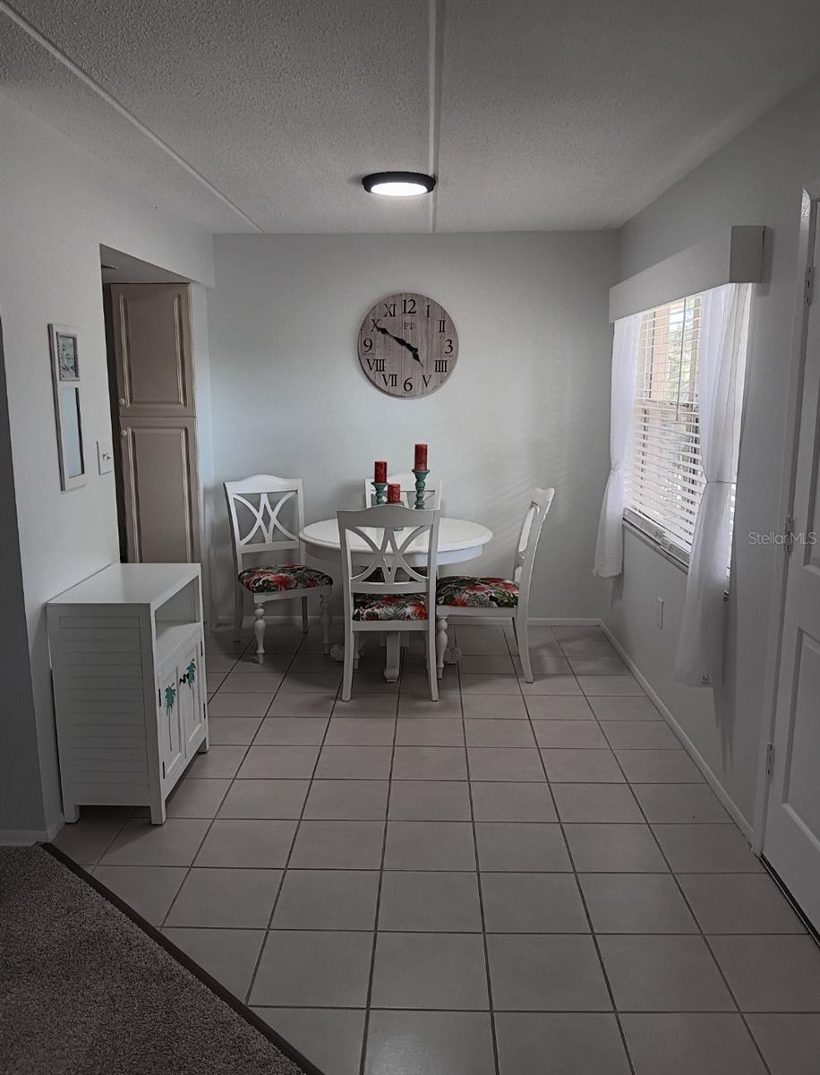 SEMINOLE SQUARE APTS II CONDO - Residential