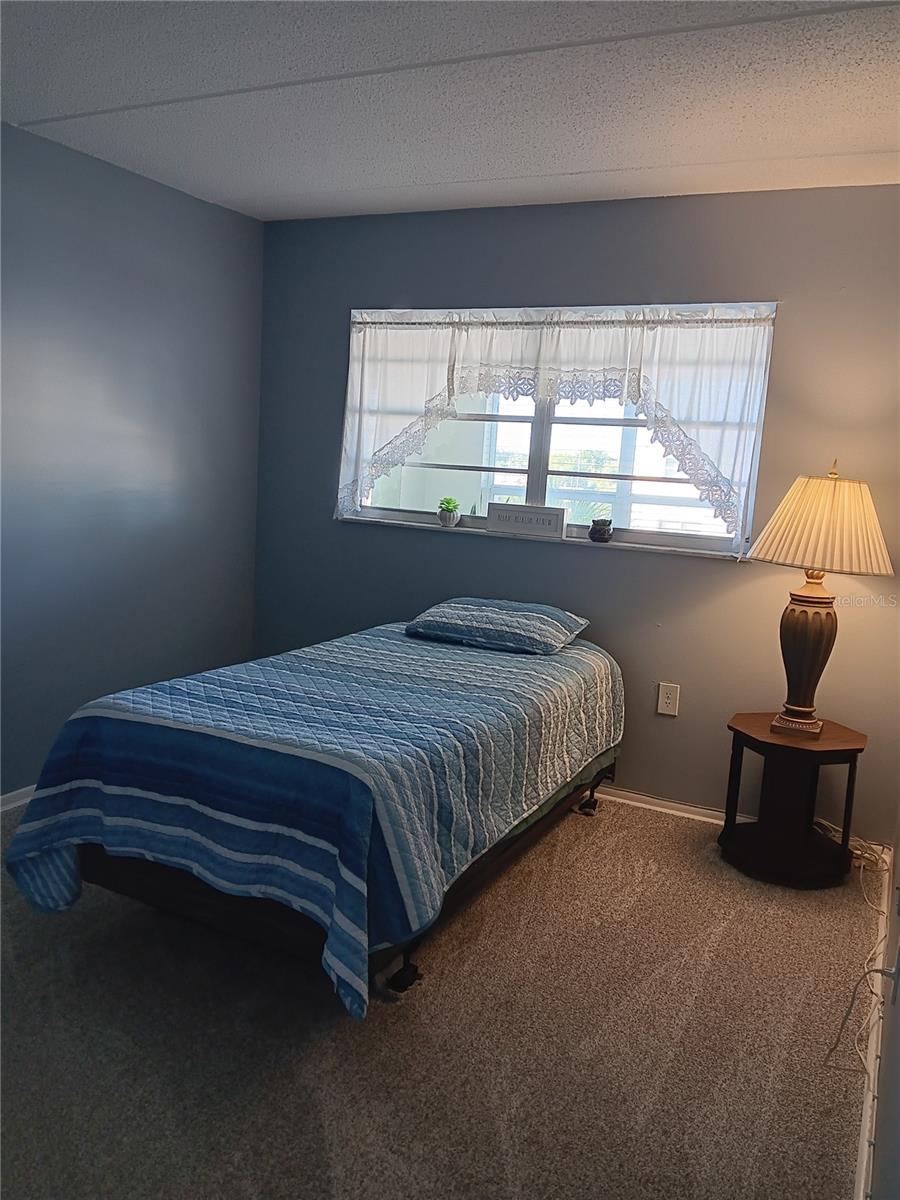 SEMINOLE SQUARE APTS II CONDO - Residential