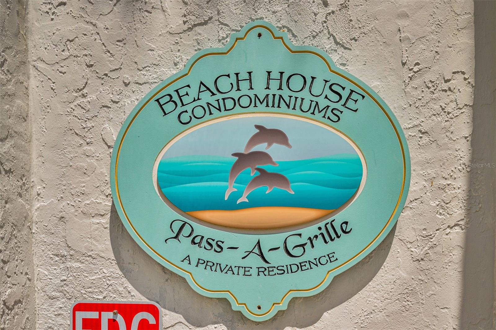 BEACH HOUSE OF PASS-A-GRILLE - Residential