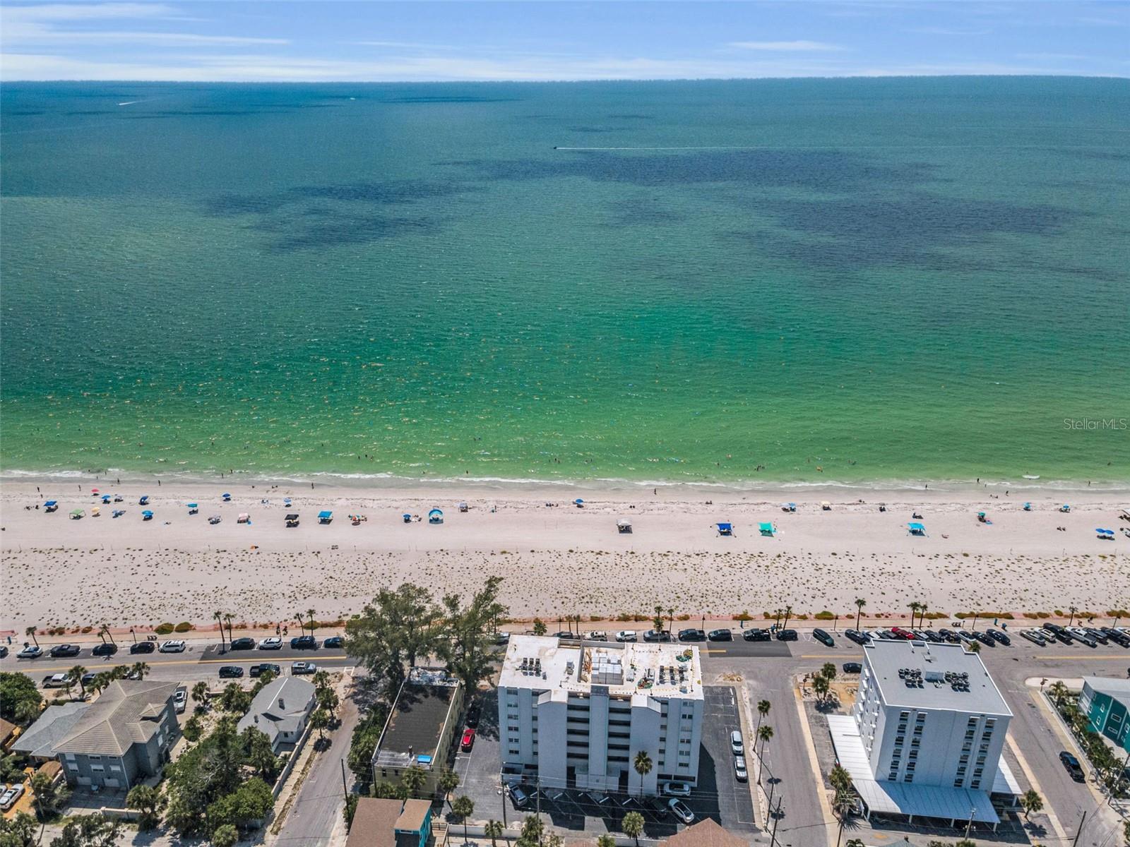 BEACH HOUSE OF PASS-A-GRILLE - Residential