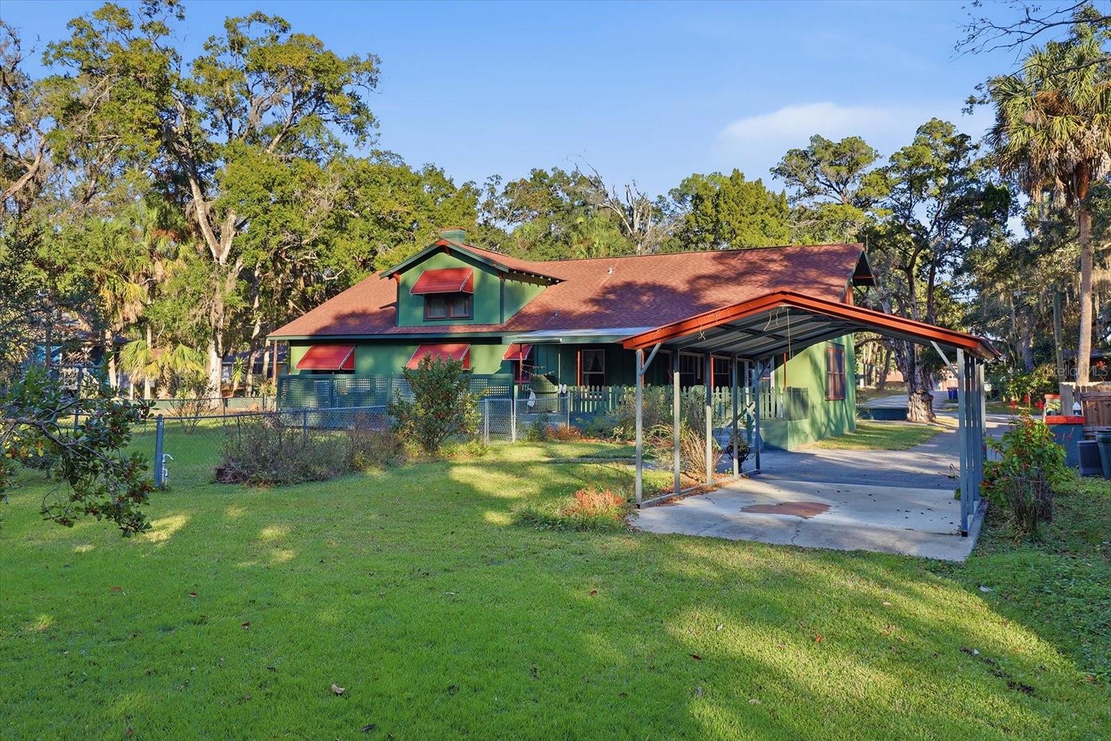 BAYVIEW HOMES CO 06 ACRE - Residential