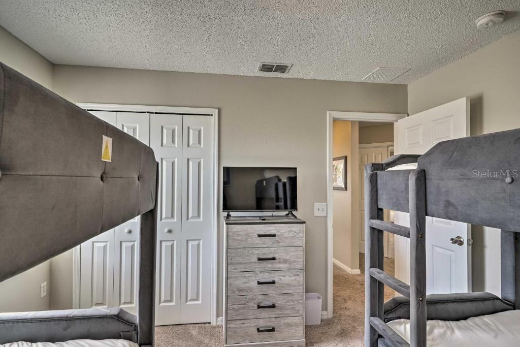 KOKOMO BAY PH 01 - Residential Lease