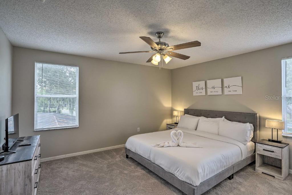 KOKOMO BAY PH 01 - Residential Lease