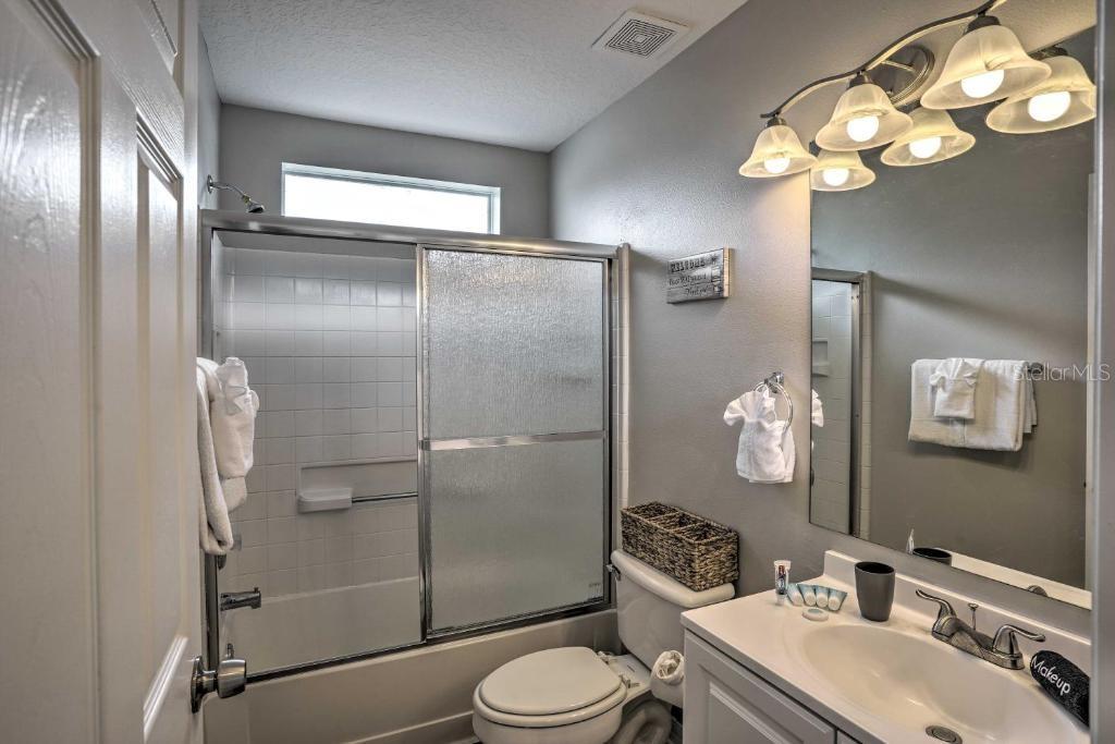 KOKOMO BAY PH 01 - Residential Lease