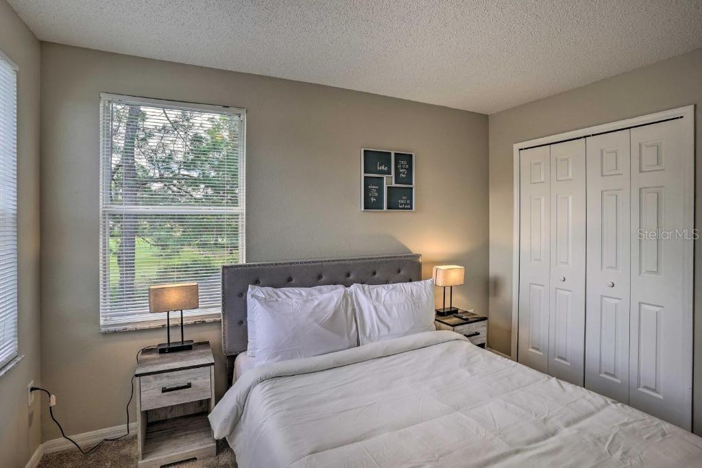KOKOMO BAY PH 01 - Residential Lease