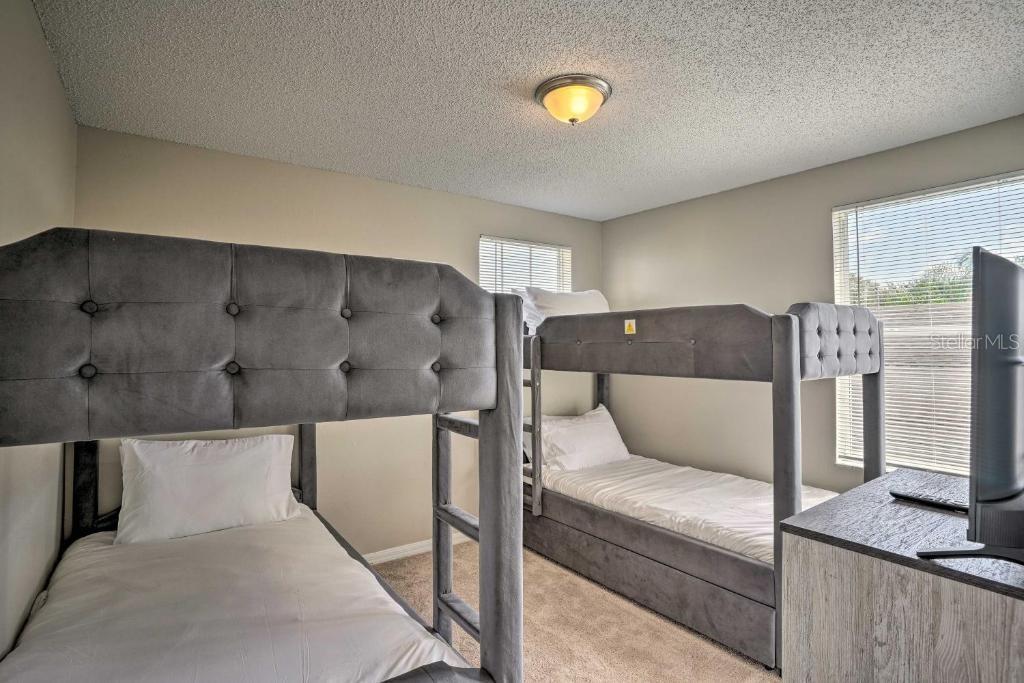 KOKOMO BAY PH 01 - Residential Lease