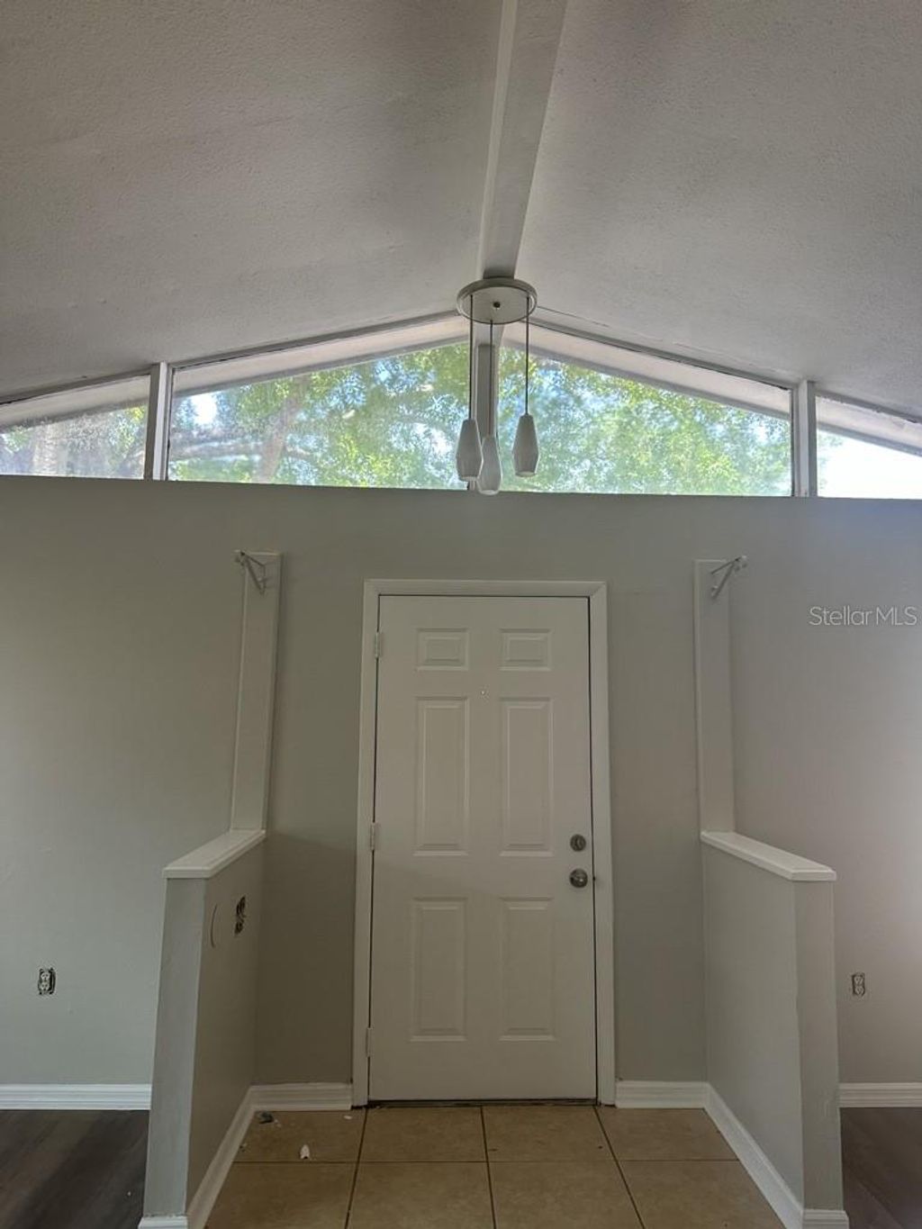 Photo of 6568 S West Shore Circle, Tampa, FL 33616 (MLS # TB8492263)