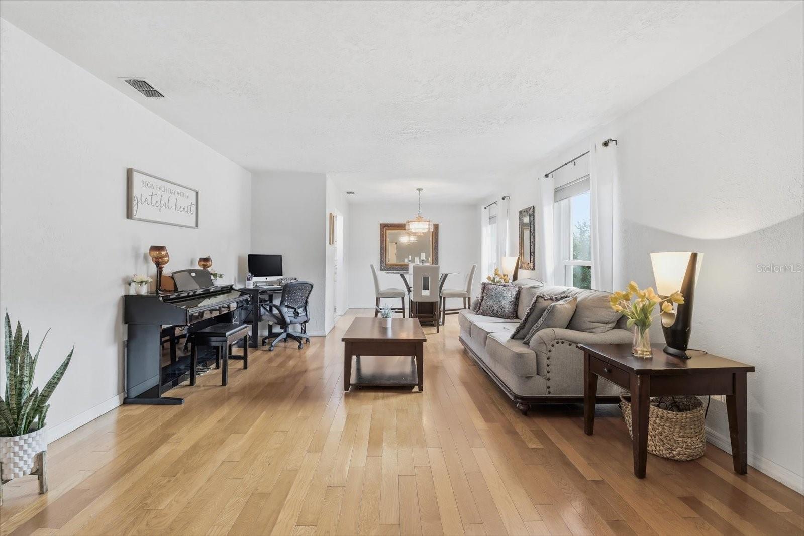 CAROL ESTATES - Residential