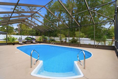 Tiny photo for 3265 NE 30 Court, Ocala, FL 34479 (MLS # OM715651)