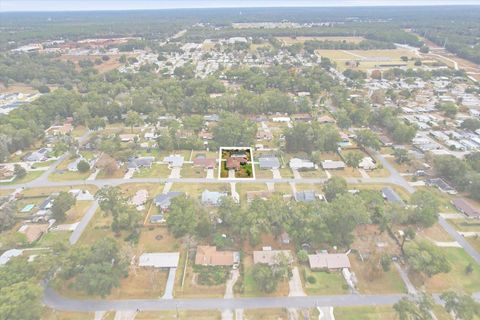 Tiny photo for 3265 NE 30 Court, Ocala, FL 34479 (MLS # OM715651)