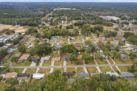 Tiny photo for 3265 NE 30 Court, Ocala, FL 34479 (MLS # OM715651)