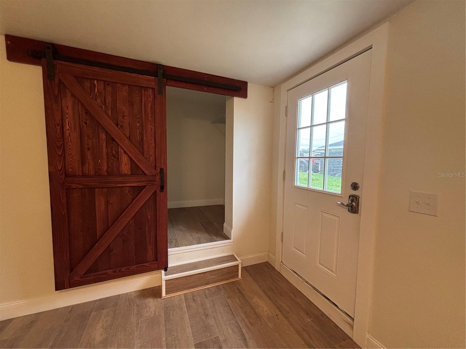 EAST VIEW PARKWAY PB 13 PG 4 - Residential