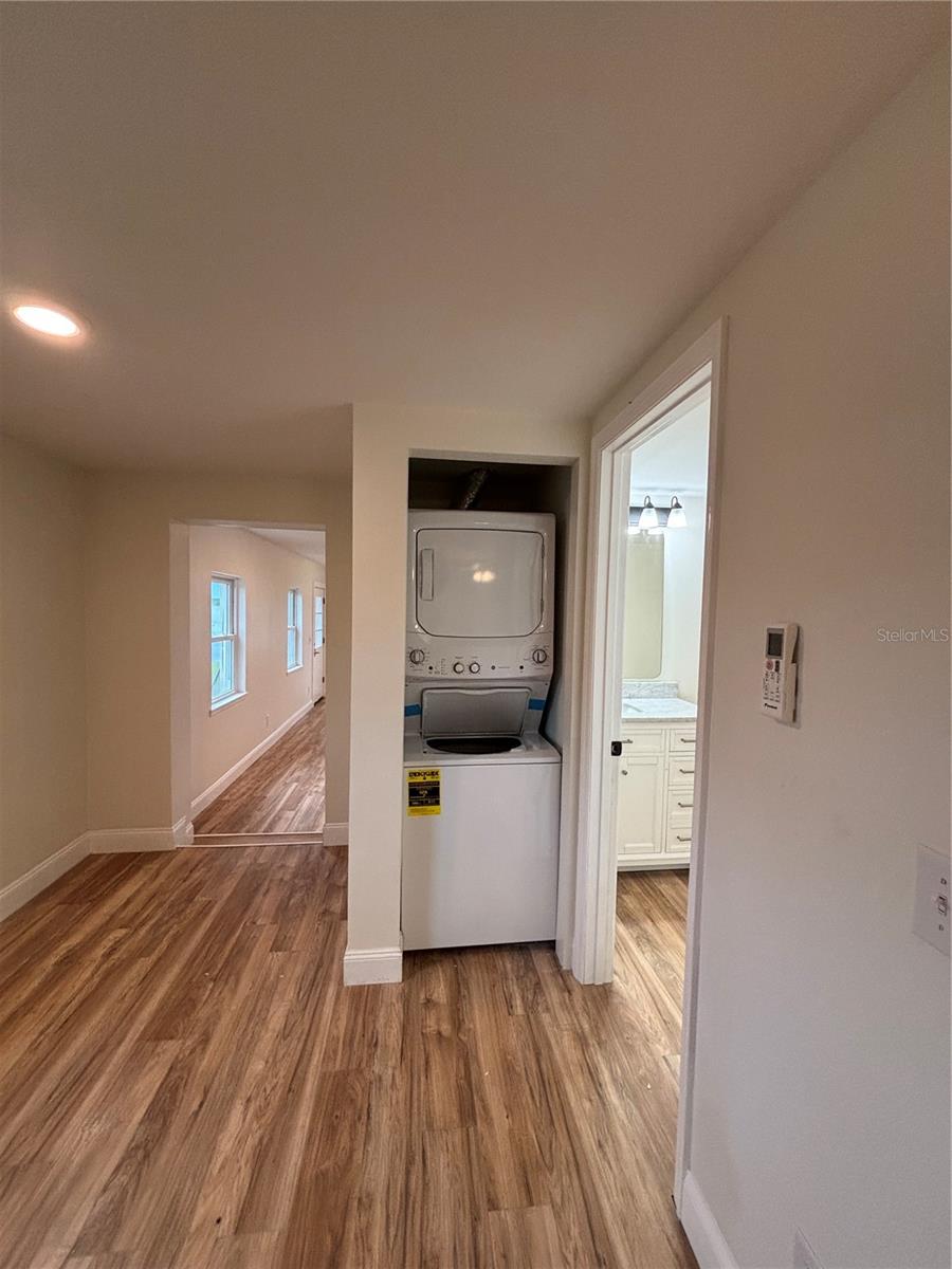 EAST VIEW PARKWAY PB 13 PG 4 - Residential