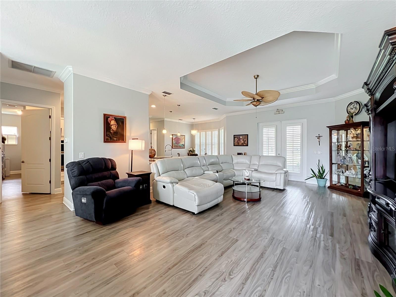 2595 JOLENA DRIVE