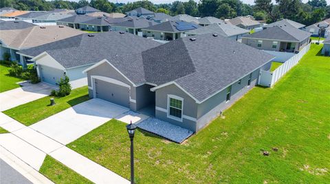 A home in LAKELAND