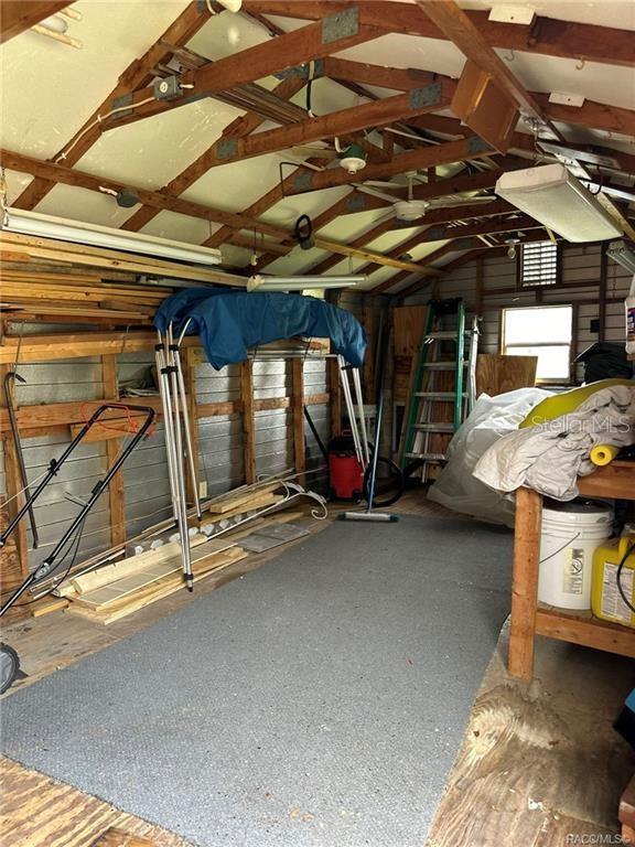 LAKE PARK - Residential