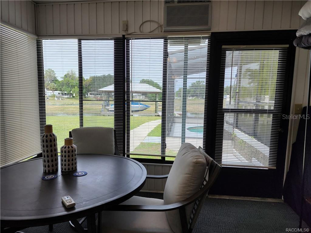 LAKE PARK - Residential